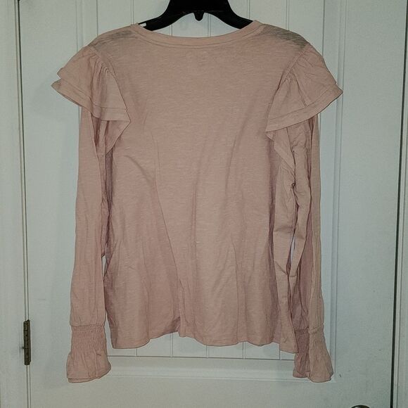 NWT a.n.a. A New Approach Pink Peachy Keen Ruffle Long Sleeve Shirt - Picture 4 of 4